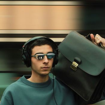 BLUEFISH - Dancing Kid