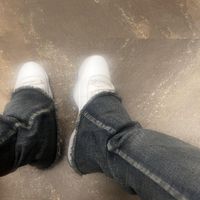 Yak - steve madden (Explicit)