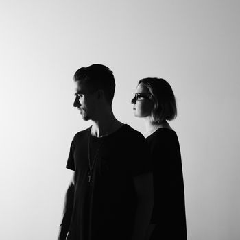 LEVV - There for You