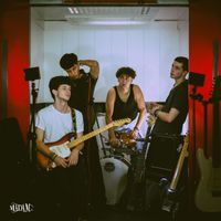 Madam - NO TOQUÉIS NADA