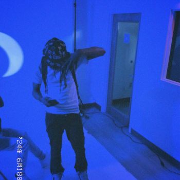 Lil Uno - get in there (Explicit)
