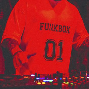 DENNIS - FUNKBOX 01