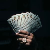 Corona - Verdes pa gastar (Explicit)