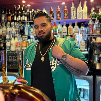 Mustafa - Szélhámos (Naker aba)