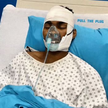 Minikon - Pull the Plug (Explicit)