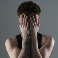 Alone - RESPIRO (Explicit)