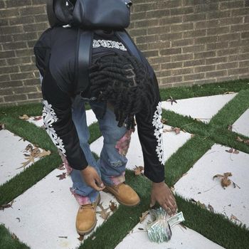 WIZZ - iPhone (Explicit)