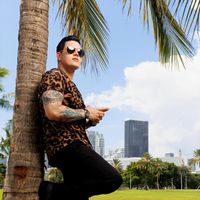 Andy Falcon - Salsa (En Vivo)