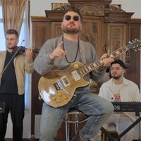 Adi De La Valcea - Ieri Tatic, Astazi Bunic