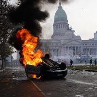 Traumatize - UN AMBISIOSO PARADIGMA DE MI SER (Explicit)