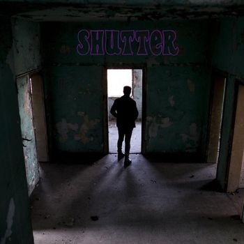 Shutter - Dark Room