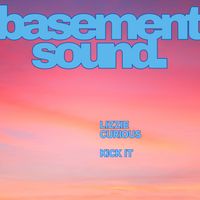 Lizzie Curious - Kick It