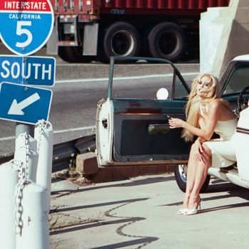 Avalon - dedication hour