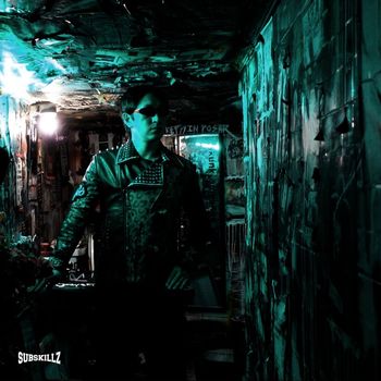 Bagagee Viphex13 - DO IT