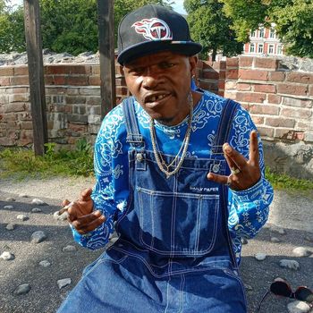 Fire - Self Made Boss (Explicit)