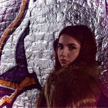 VIOLETA - Graffiti Boy
