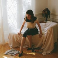 Chrissy - Slight Turn