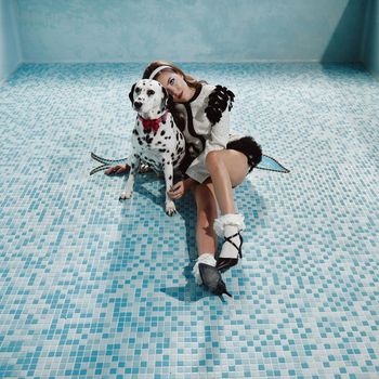 LYVIA - Little White Lie