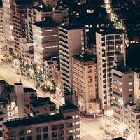 Frey - nighttime traffic