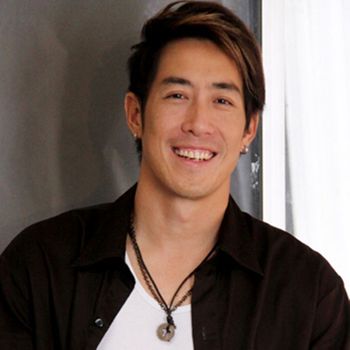 เจ เจตริน - เจ็บลำพัง