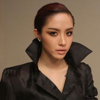 น้ำชา ชีรณัฐ - ยิ่งรักยิ่งเหงา