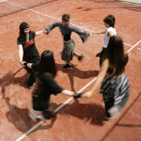 La Niña Paracaídas - Sobrepensar