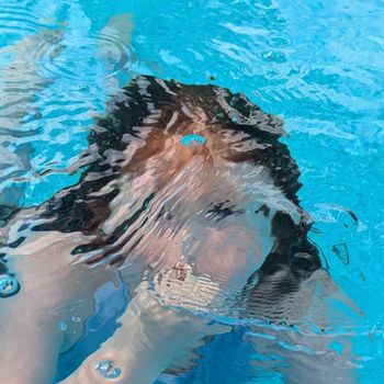 Deer - Swimmingly