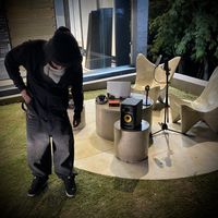 Newen - mundo sentimental (Explicit)