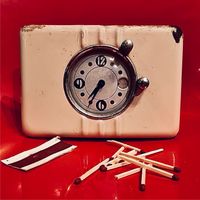 Revis - Honey Castle