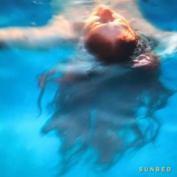 Brodie - Sunbed