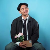 Skyline - butterflies and tulips... all circling around my head (Explicit)