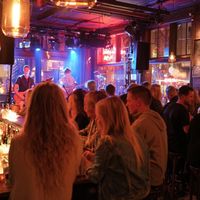 M Man Music - Samen Aan De Bar