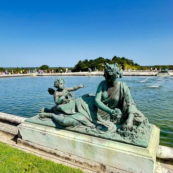 Chris Thompson - Knuckle down