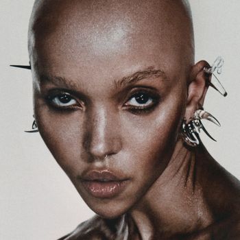 FKA twigs - Childlike Things