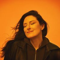Sophie - Lumière orange