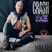 Valo - Crash Into Me (Radio Edit [Explicit])