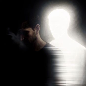 ALESSANDRO - Distante