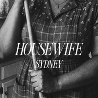 Sydney - Housewife
