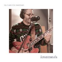 Alvarezmejia - Ya Casi Es Navidad