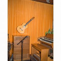 OLSSON - Wedding Present (Instrumental Version)