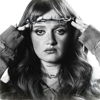 Carolina Deslandes - Feia