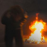 linky - shoes! (Explicit)