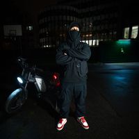 Loga - MÁLO KDY (Explicit)