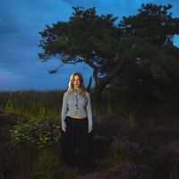 Mille - bag blæk og papir