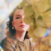 Nina - Inside
