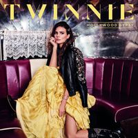Twinnie - Chasing