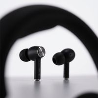 Emma Johnson - Hostage to the Heart