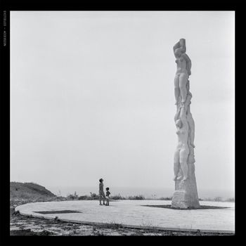 Evitceles - Accession