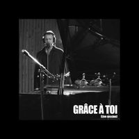 Cyril Mokaiesh - Grâce à toi (Live Session)