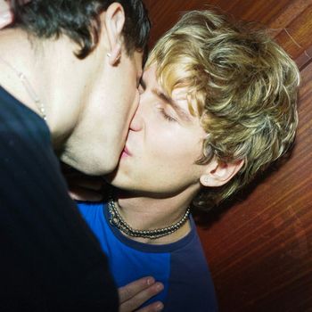 GREG - Amoureux d'un garçon